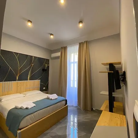 Be Italian Flat Sanfelice Naples