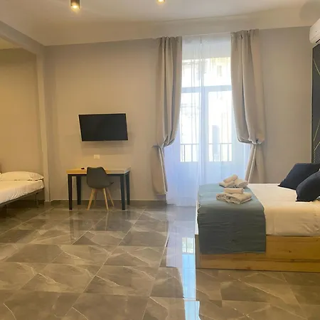 Be Italian Flat Sanfelice Guest house