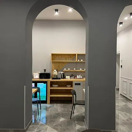 Konukevi Be Italian Flat Sanfelice Napoli