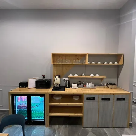 Be Italian Flat Sanfelice 4* Неаполь