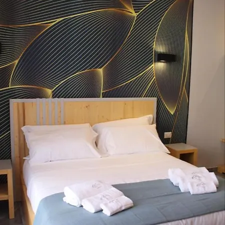 Be Italian Flat Sanfelice Affittacamere 3*